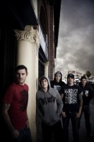 Starpkontinentāls deathcore, hardcore un metalcore mūzikas uzlidojums