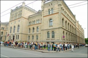 Latvijas Universitātes reflektantu skaits jau sasniedz 2 287