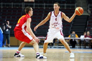 Pārdošanā papildus biļetes uz U20 Eiropas čempionātu