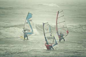 Latvijas čempions viļņu braukšanā - "Aloha Team" braucējs Krišjānis Tūtāns