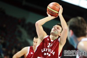 Latvijas vīriešu basketbola izlasei vajadzīga daudz spēcīgāka treneru komanda