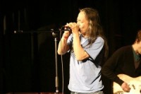 Damo Suzuki piedāvā kolektīvu iekšējo pasauli