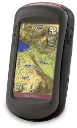 Garmin piedāvā divus jaunus GPS navigatorus ar 3,2 megapikseļu kameru