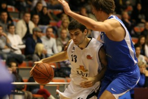 „Liepājas Lauvas” pārsteidz „Ventspils” basketbolistus