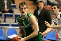 "Liepājas Lauvas" mača izskaņā piekāpjas "Valmieras" basketbolistiem