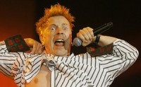 Džons Laidons nožēlo, ka uzaicināja Sidu Višesu pievienoties "Sex Pistols"