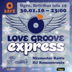 “O” bārā piestās “Love Groove Express”