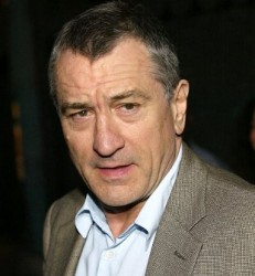 Roberts De Niro spēlēs sporta leģendu