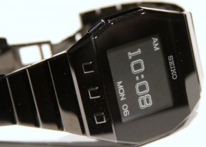 Seiko gatavo rokaspulksteni ar E-Ink ekrānu