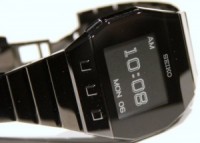 Seiko gatavo rokaspulksteni ar E-Ink ekrānu