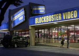 Blockbuster aizver kārtējos video veikalus