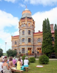 Siguldas Jaunās pils dārzā jūlijā skanēs Muzikālās brokastis ,,Bēthovens un Sigulda"